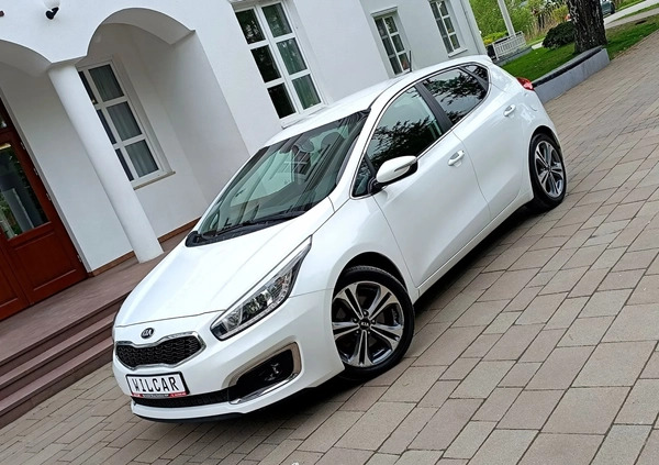 Kia Ceed cena 45900 przebieg: 181800, rok produkcji 2018 z Stawiski małe 704